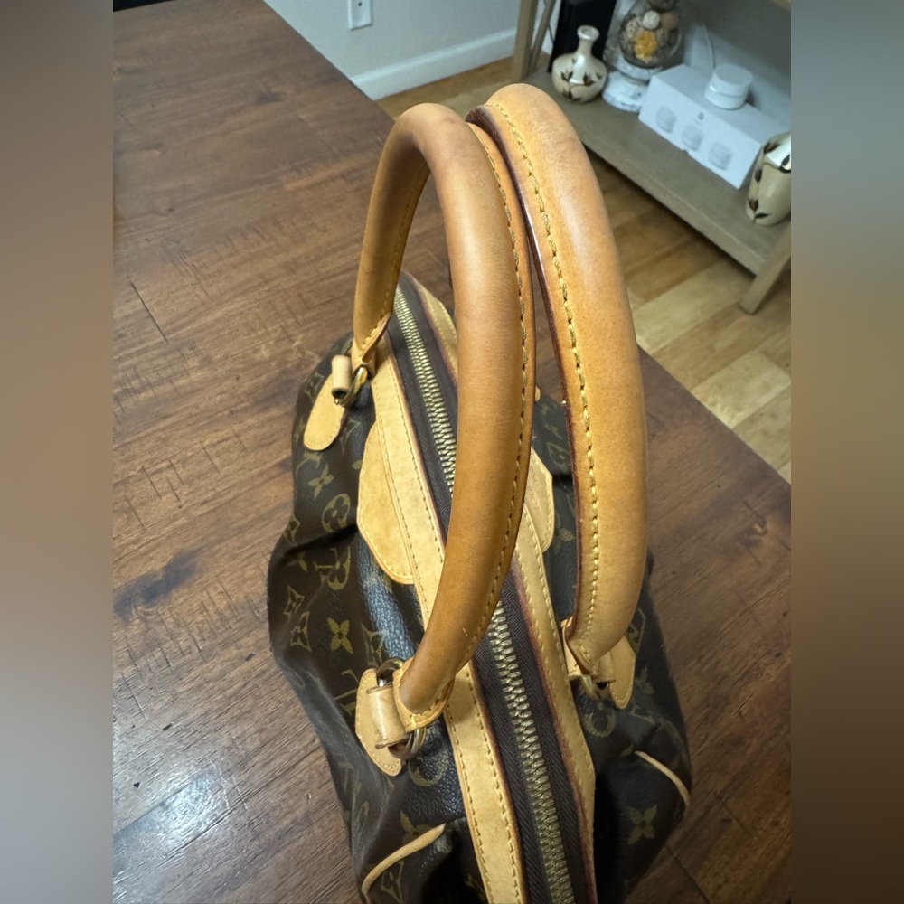 LOUIS VUITTON MONOGRAM TIVOLI PM TOTE BAG - Picture 7 of 14